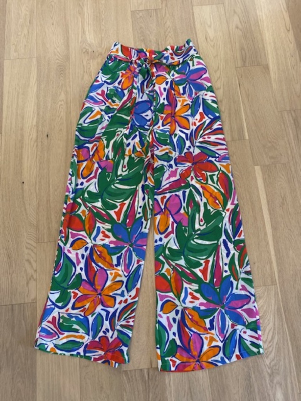 Sugarlips Summer Floral Wide Leg Pants Size Medium NWOT